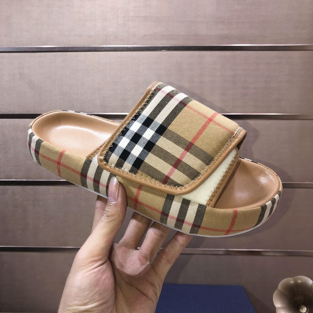 Burberry Slippers